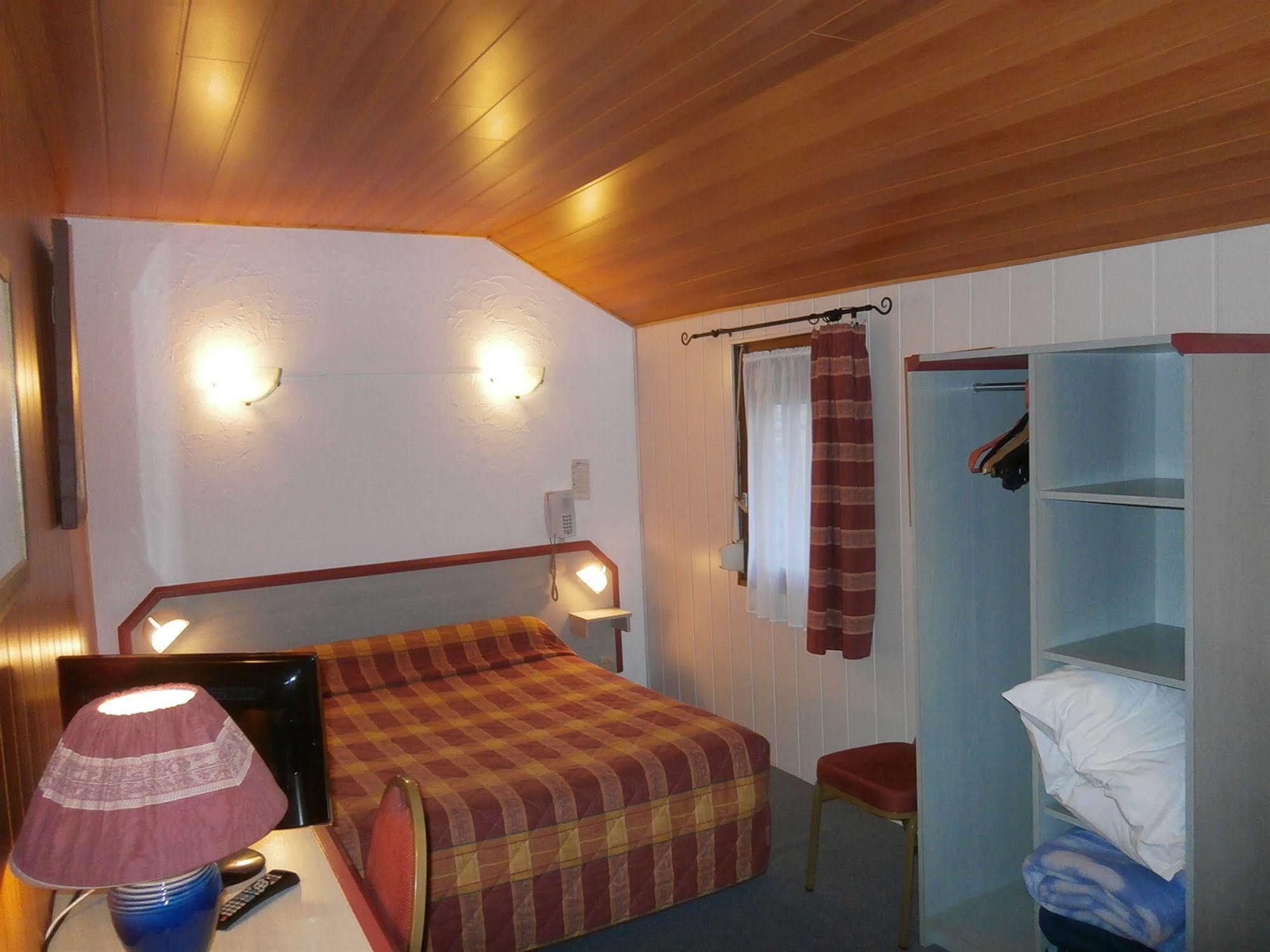 Hotel Beausejour Rouen Esterno foto